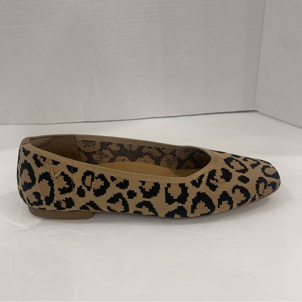 VIVAIA Margot 2.0 Square Toe V-cut Flats Dark Leopard Size 40 US 9 Comfort